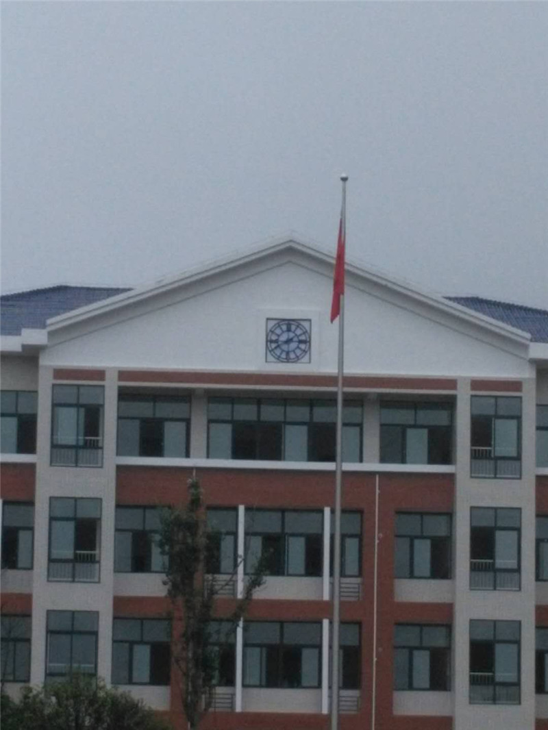 學(xué)校室外大鐘
