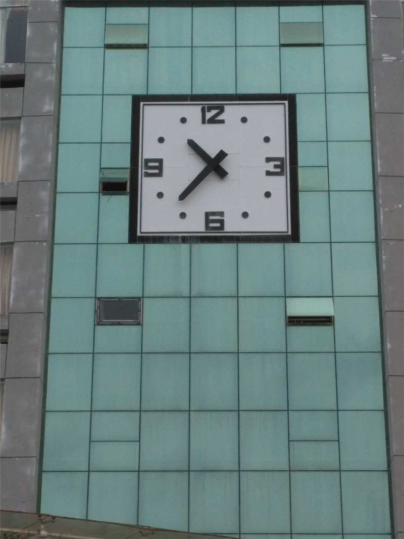 室外指針大鐘